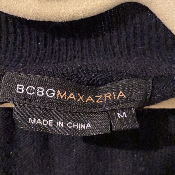 BCBG button down V neck cardigan - Picture 2 of 4